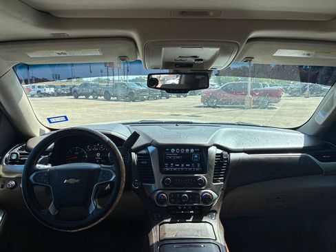 Used 2017 Chevrolet Tahoe Premier AWD/4WD image 10