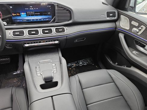 New 2026 Mercedes-Benz GLE 450 4MATIC Coupe image 17