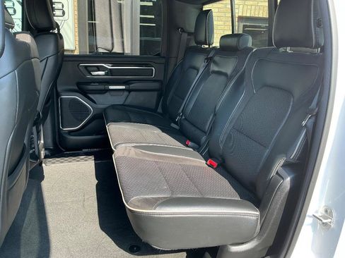 Used 2022 RAM 1500 Laramie w/ Sport Appearance Package AWD/4WD image 11