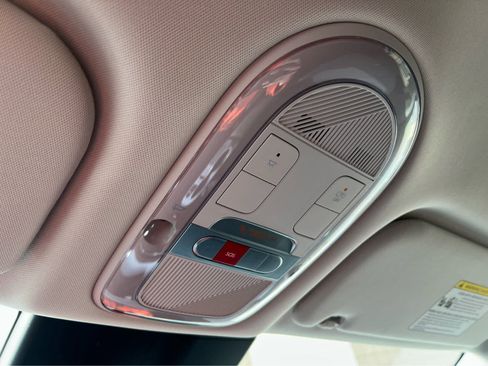 New 2026 Hyundai Ioniq 9 SE AWD/4WD image 38