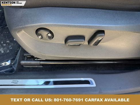 Used 2024 Volkswagen Tiguan SE R-Line AWD/4WD image 32