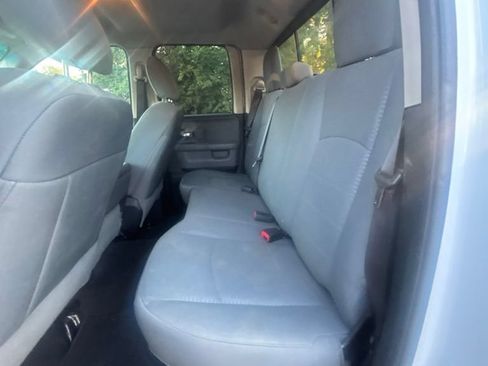 Used 2016 RAM 1500 Classic SLT RWD image 18
