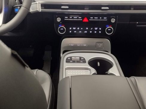 New 2026 Hyundai Ioniq 9 SEL AWD/4WD image 40