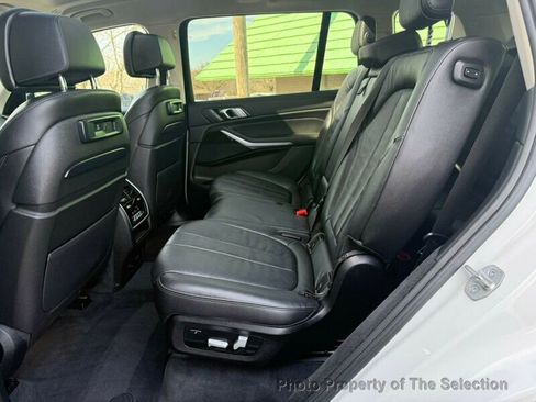 Used 2021 BMW X7 xDrive40i image 39