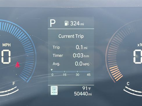 Used 2025 Hyundai Kona SEL AWD/4WD image 13