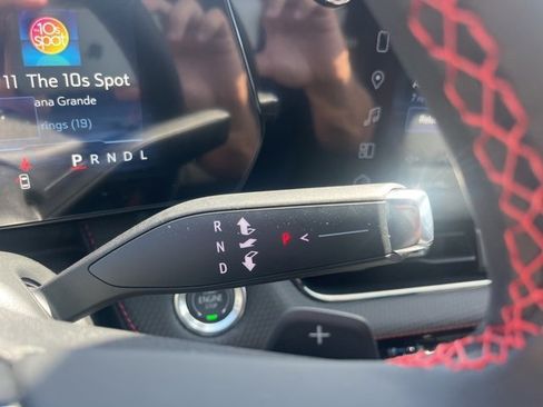 New 2026 Chevrolet Equinox RS w/ Convenience Package III image 22