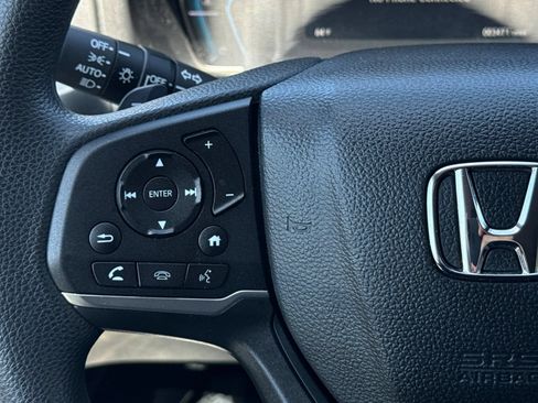 Used 2024 Honda Odyssey EX image 26