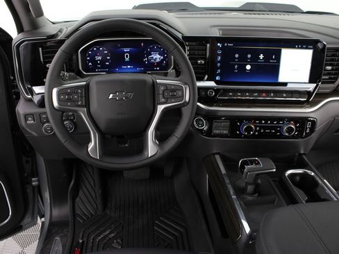 New 2026 Chevrolet Silverado 1500 LT Trail Boss w/ LT Trail Boss Premium Package AWD/4WD image 12