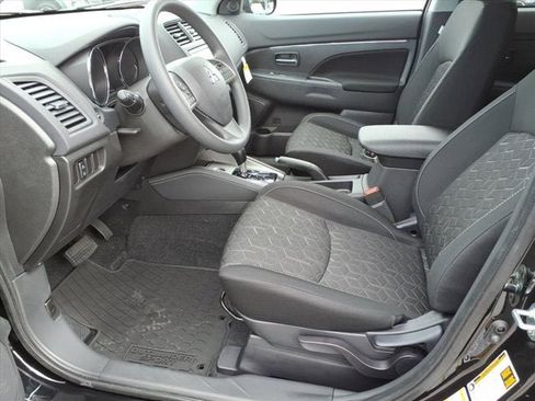 New 2025 Mitsubishi Outlander Sport ES image 7