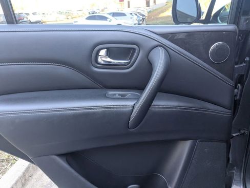 Used 2024 INFINITI QX80 Luxe image 28