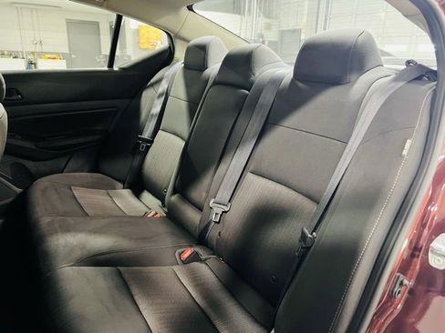 Used 2024 Nissan Altima 2.5 SV image 22