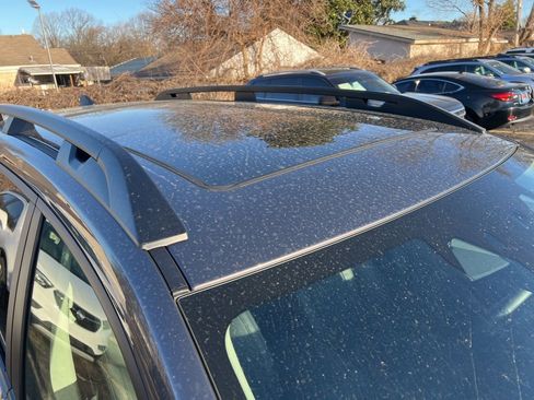 Certified 2025 Subaru Ascent Bronze Edition w/ Popular Package #2 image 3