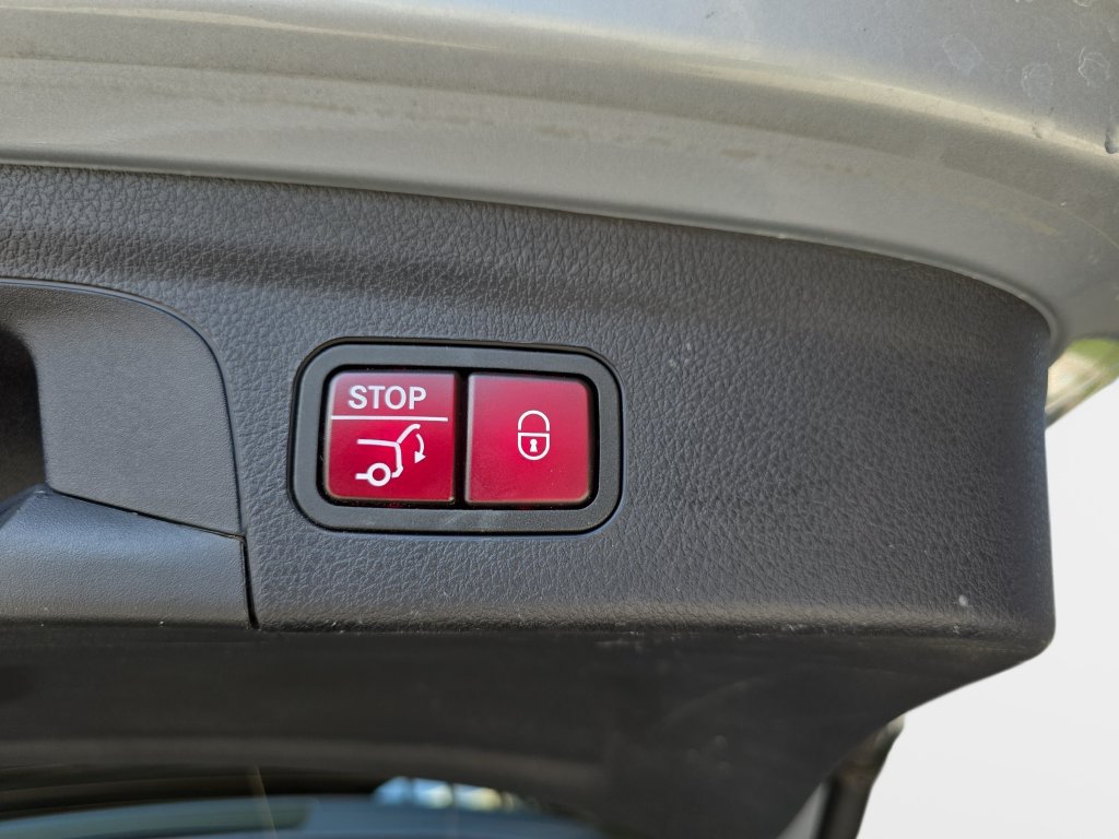 Used 2022 Mercedes-Benz GLE 450 4MATIC image 16