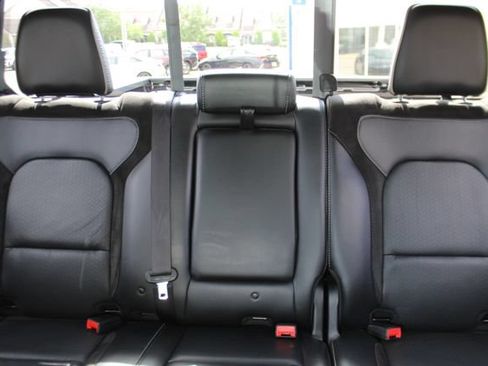 Used 2023 RAM 1500 Laramie AWD/4WD image 30
