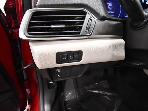Certified 2018 Honda Accord LX image 15