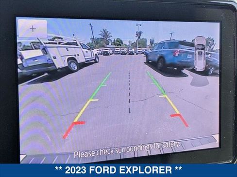 Used 2023 Ford Explorer XLT w/ Equipment Group 202A RWD image 18