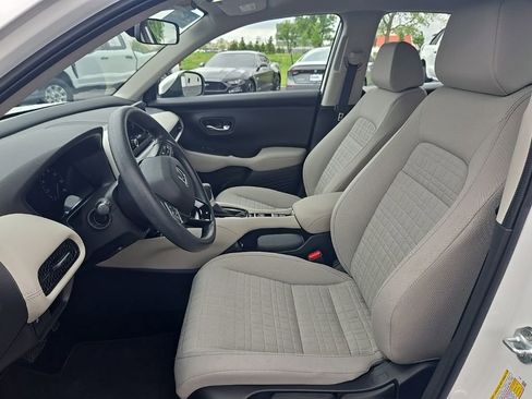 Certified 2023 Honda HR-V LX image 13