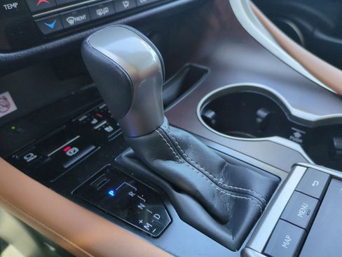 Used 2022 Lexus RX 350 AWD w/ Premium Package image 26