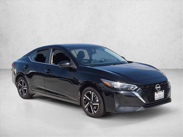 Used 2024 Nissan Sentra SV FWD image 3