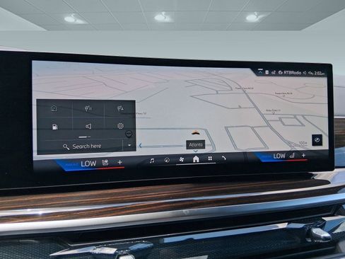 Used 2026 BMW X5 xDrive40i w/ Premium Package image 24