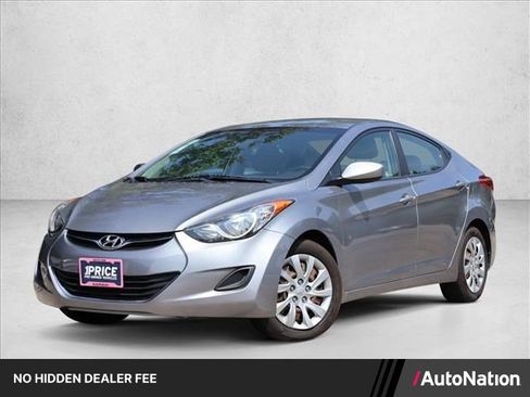 Used 2013 Hyundai Elantra GLS FWD image 1