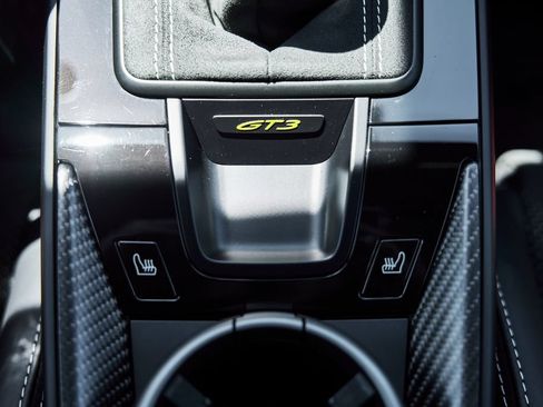Used 2025 Porsche 911 GT3 w/ Weissach Package RWD image 68