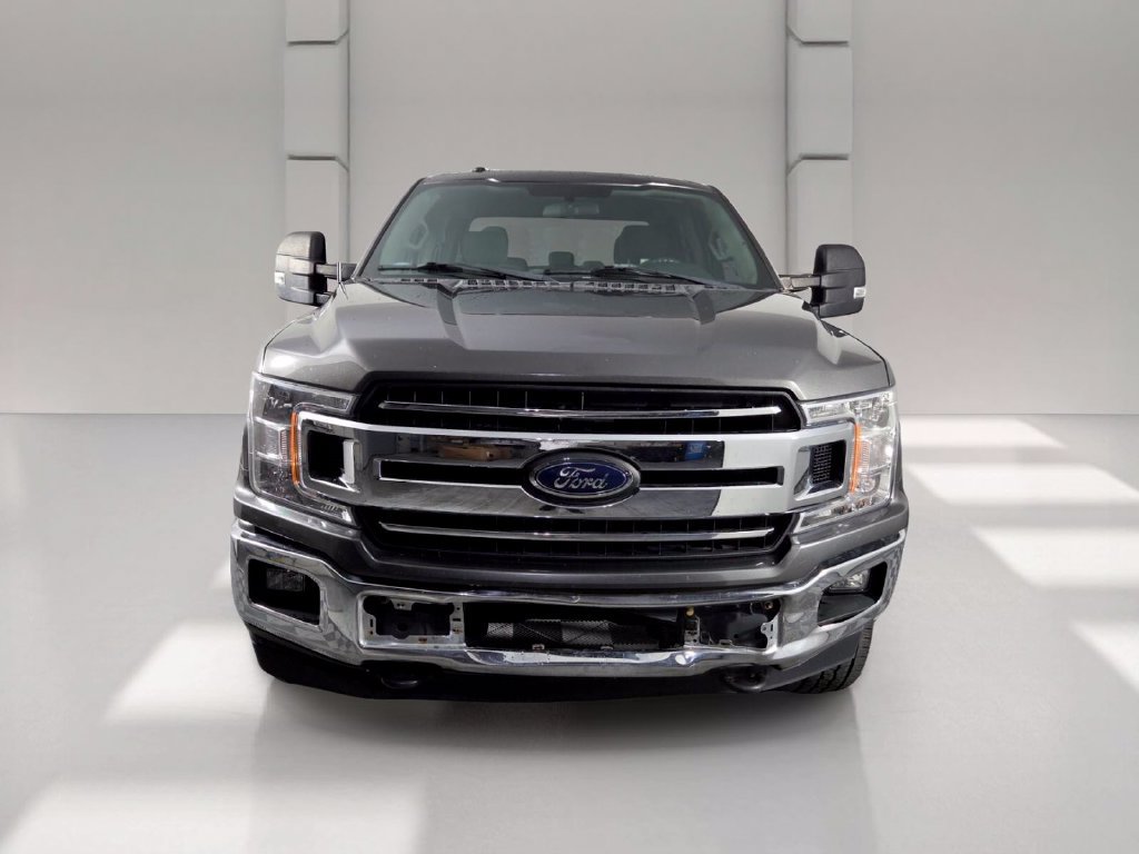 Used 2018 Ford F150 XLT w/ Heavy-Duty Payload Package AWD/4WD image 3
