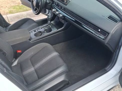 Used 2024 Honda Civic Sport image 21