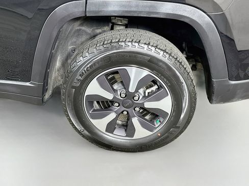 Used 2022 Jeep Grand Cherokee Limited 4xe AWD/4WD image 39