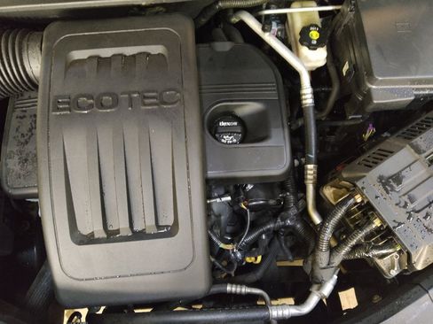 Used 2015 Chevrolet Equinox LT image 30