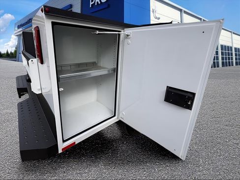 New 2025 Ford F350 XL w/ XL Chrome Package image 21