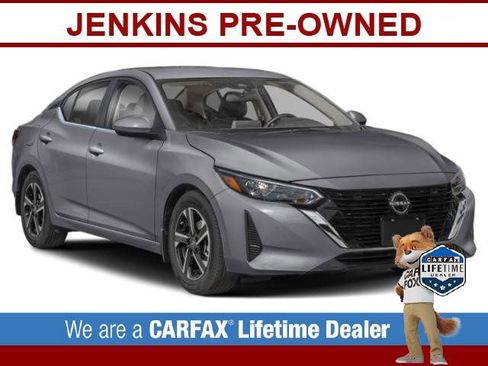 Used 2025 Nissan Sentra SV w/ All-Weather Package image 9