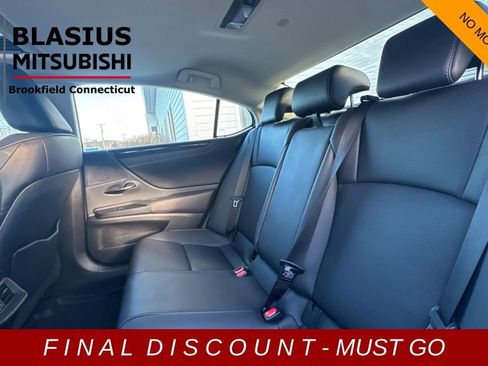 Used 2021 Lexus ES 350 w/ Premium Package image 18