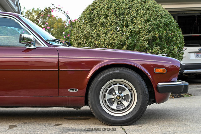 Used 1987 Jaguar XJ6 RWD image 10
