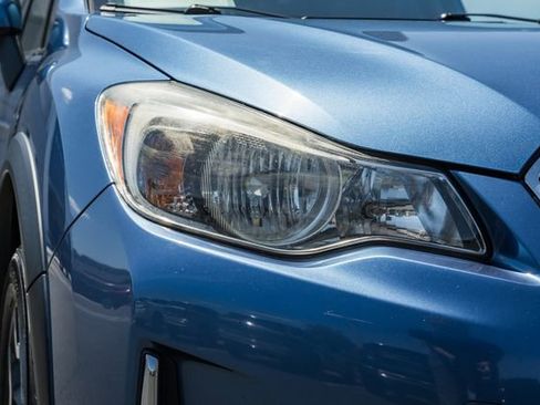 Used 2016 Subaru Crosstrek 2.0i Premium w/ Moonroof Package AWD/4WD image 12