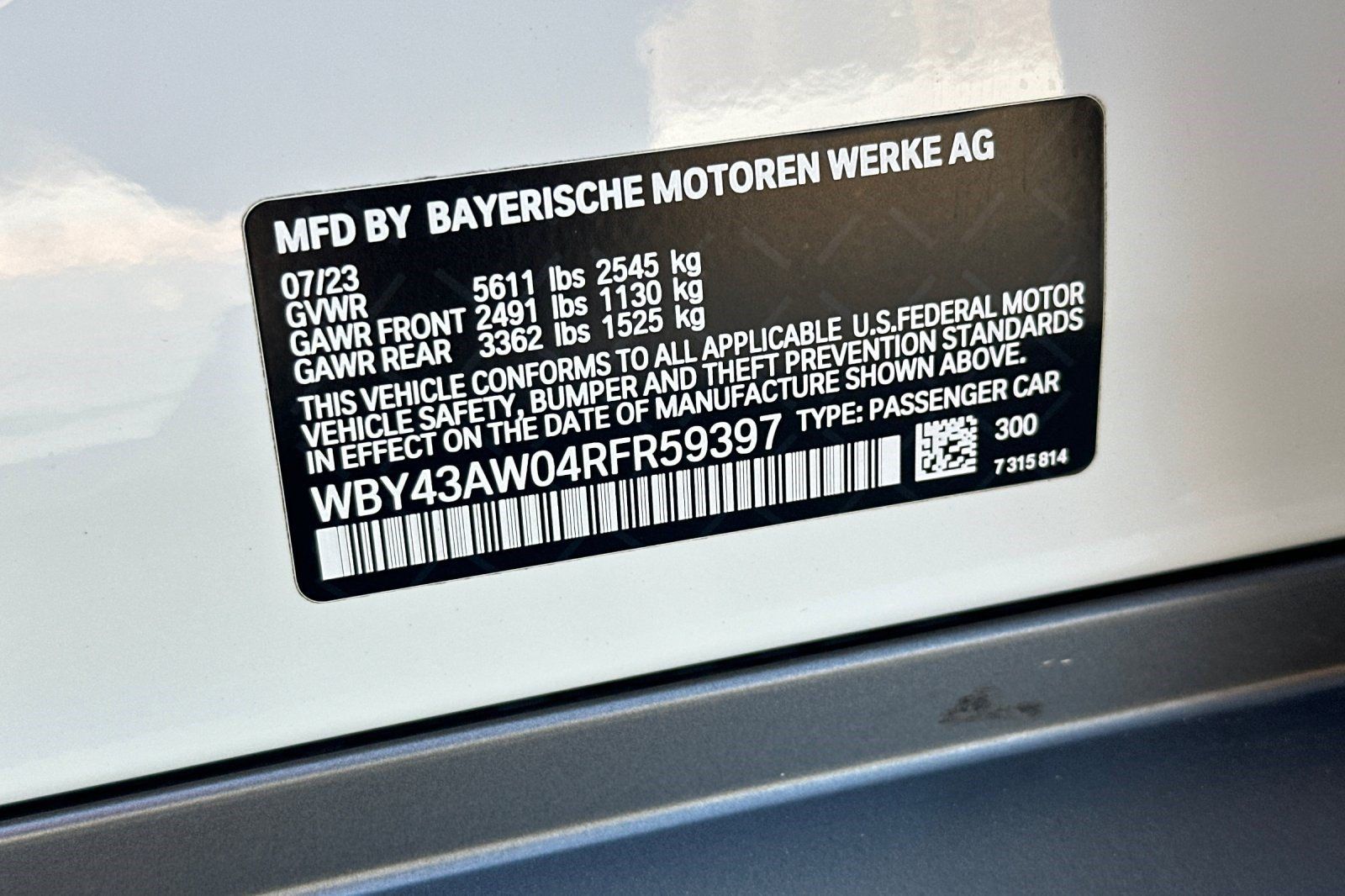 Certified 2024 BMW i4 eDrive35 w/ Convenience Package RWD image 39