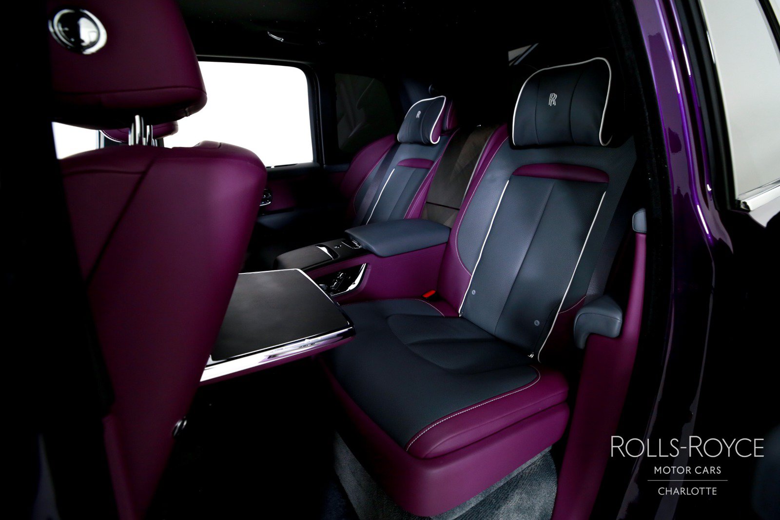 Certified 2025 Rolls-Royce Cullinan AWD/4WD image 19