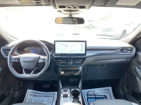 Used 2025 Ford Escape ST-Line w/ Tech Pack #1 AWD/4WD image 19