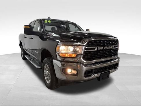 Certified 2024 RAM 2500 Big Horn AWD/4WD image 6