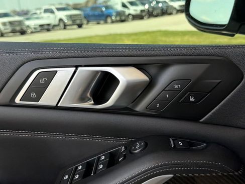 Used 2023 BMW X5 M50i w/ Parking Assistance Package AWD/4WD image 26