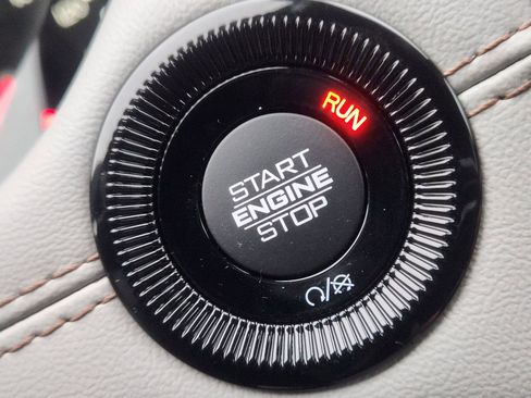 New 2026 Jeep Compass Limited image 17