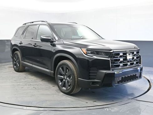 New 2026 Honda Pilot Sport image 2