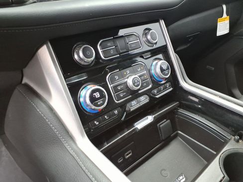 Used 2023 GMC Yukon XL Denali w/ LPO, Floor Liner Package image 15