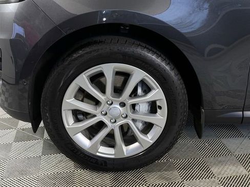 Used 2023 Land Rover Range Rover Sport SE image 15