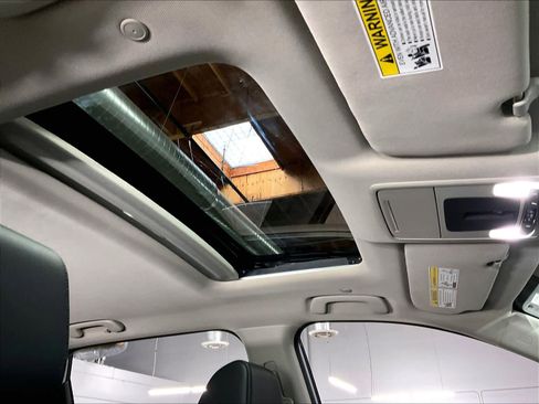 Used 2023 Honda CR-V EX-L image 23