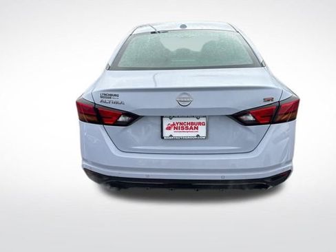 Used 2023 Nissan Altima 2.5 SR image 4