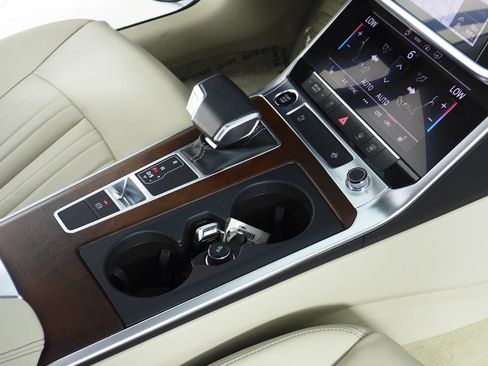 Used 2023 Audi A6 2.0T Premium w/ Convenience Package AWD/4WD image 15