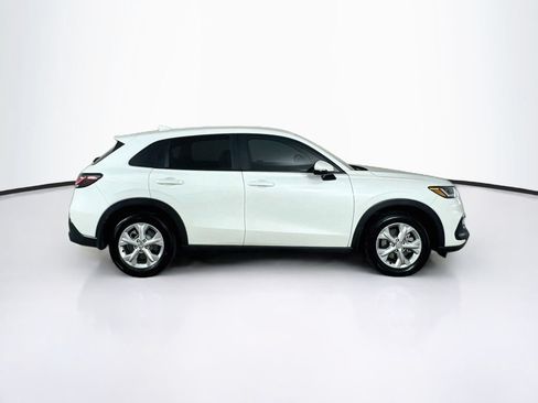 Used 2024 Honda HR-V LX image 9