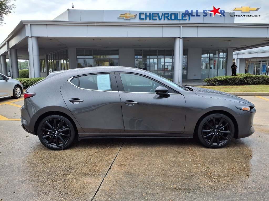 Used 2024 MAZDA MAZDA3 s FWD image 2
