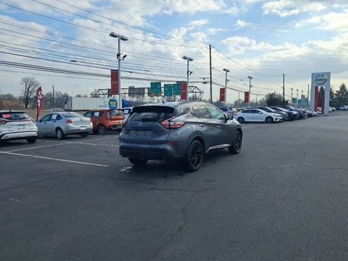 Used 2018 Nissan Murano SL w/ Midnight Edition Package image 9